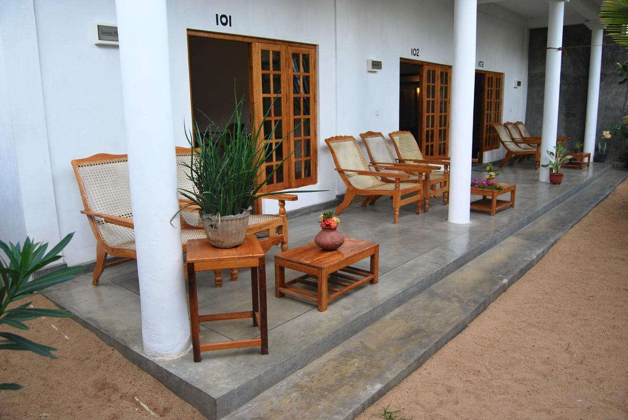 Cili Hotel อารูกัมเบย์ ภายนอก รูปภาพ